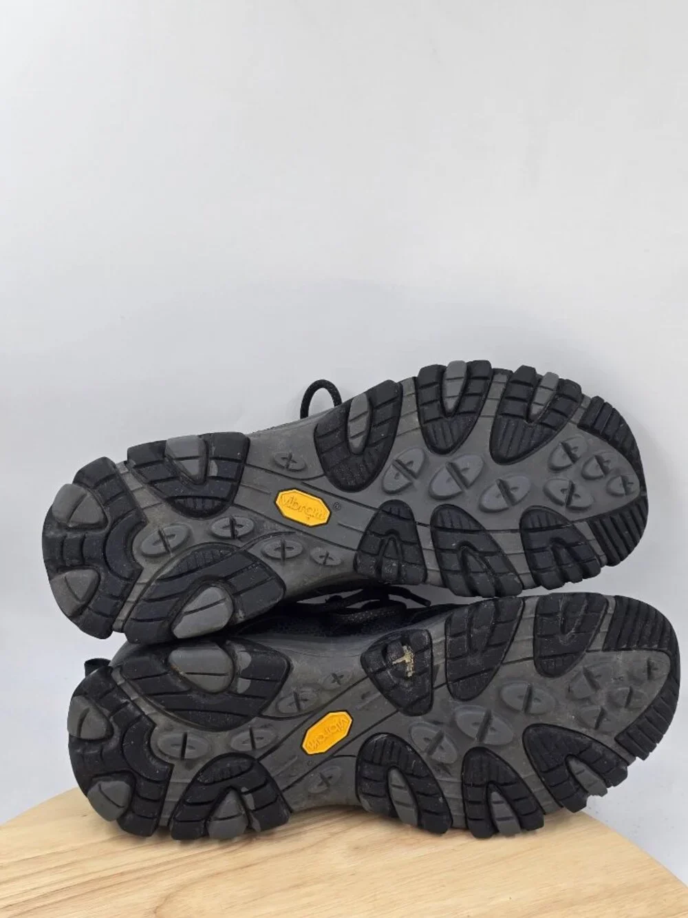 Merrell MOAB 3 Edge Men’s Low Hiking Shoes Black Sz 9.5 M  J035895